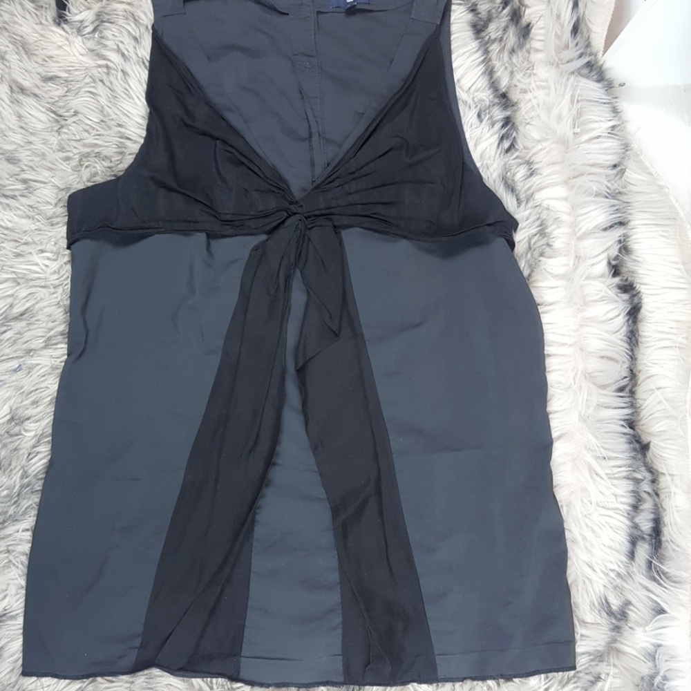 Gap Long Bow Top - Size L - Picture 1 of 4